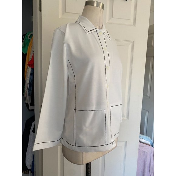 NWOT Rafael sport white shacket button down with front side pockets MED - Picture 4 of 5